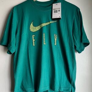 NWT Women’s Nike Green Short Sleeve Tee with Swoosh Logo